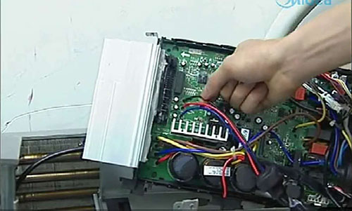 贡井美的空调电话是多少